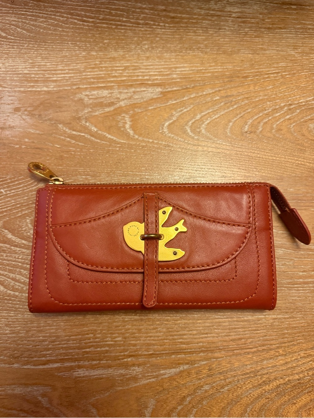 Marc by Marc Jacobs Tan Leather Bird Card Holder with Gold Hardware - Picture 2 of 7